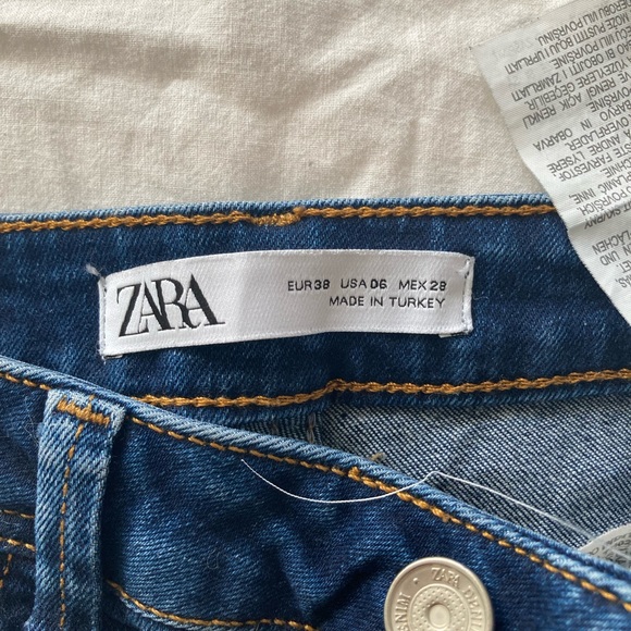 Zara Skinny Jeans - Picture 3 of 6